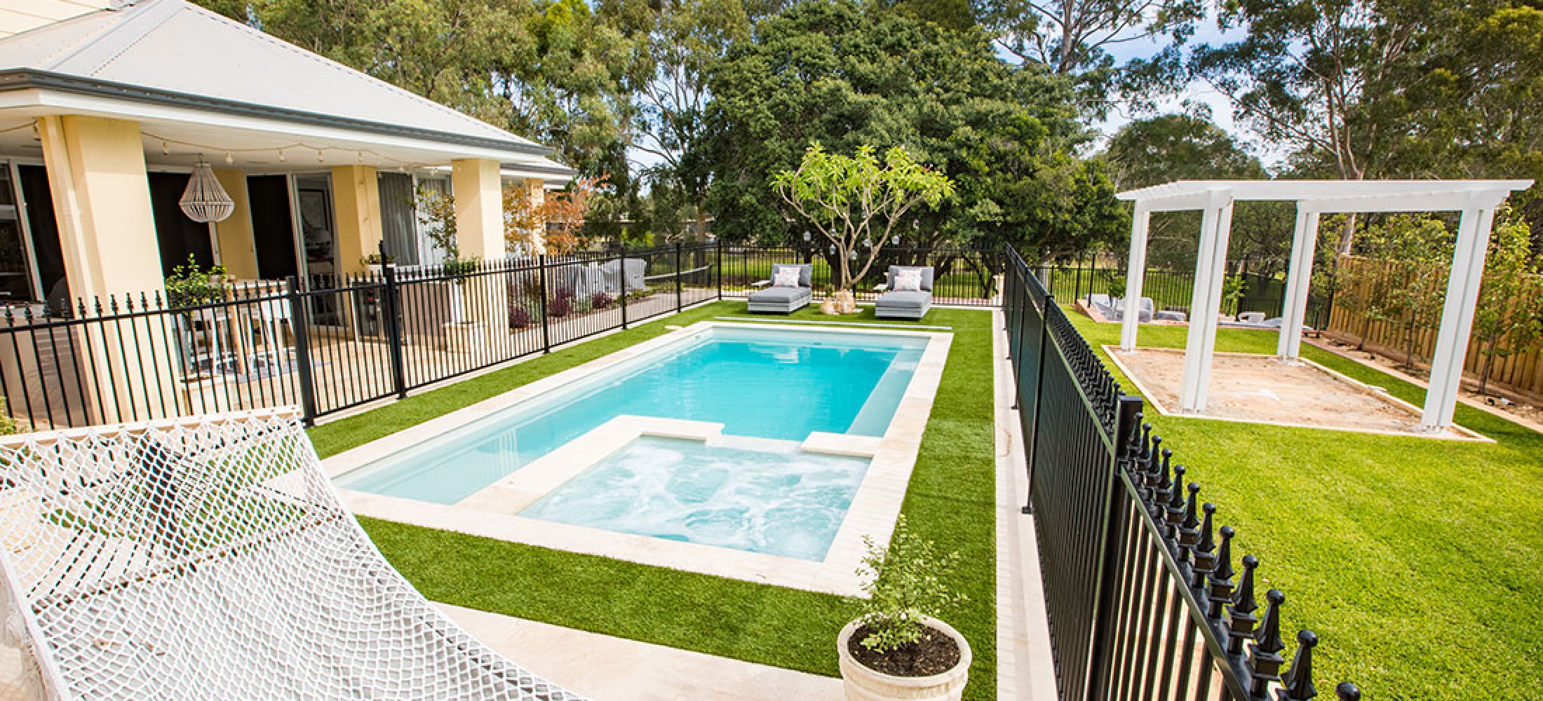 Saint-Remy – 7.6m x 3.6m - Gary West Pools